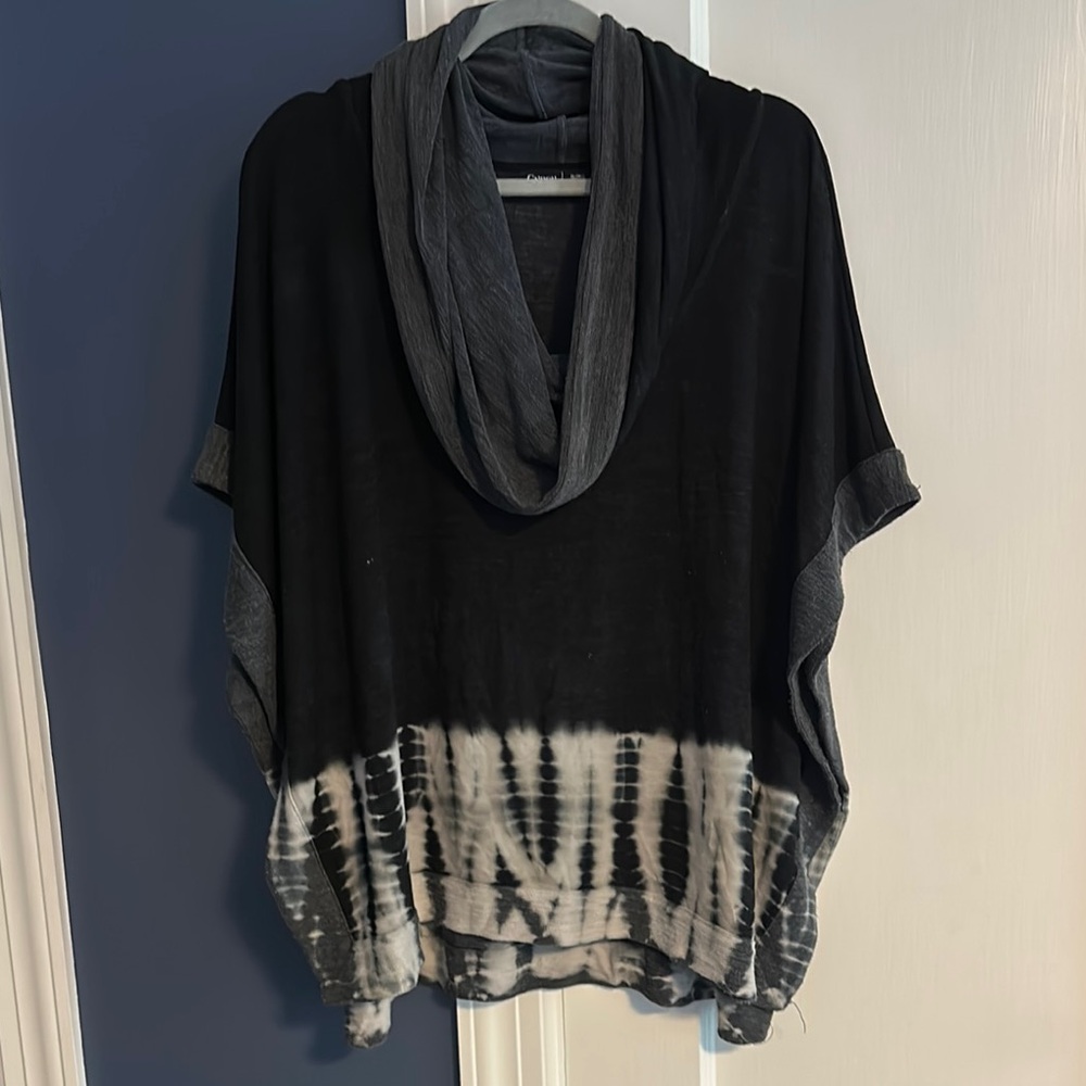 Gypsy 05 from Anthropologie poncho boho chic one size Black and Gray Women's